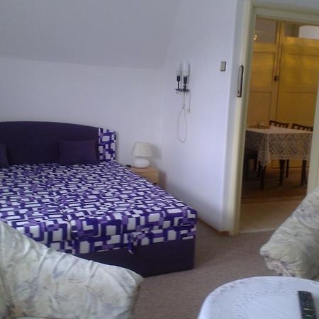 Byt - Apartman Leilighet Větřní Eksteriør bilde