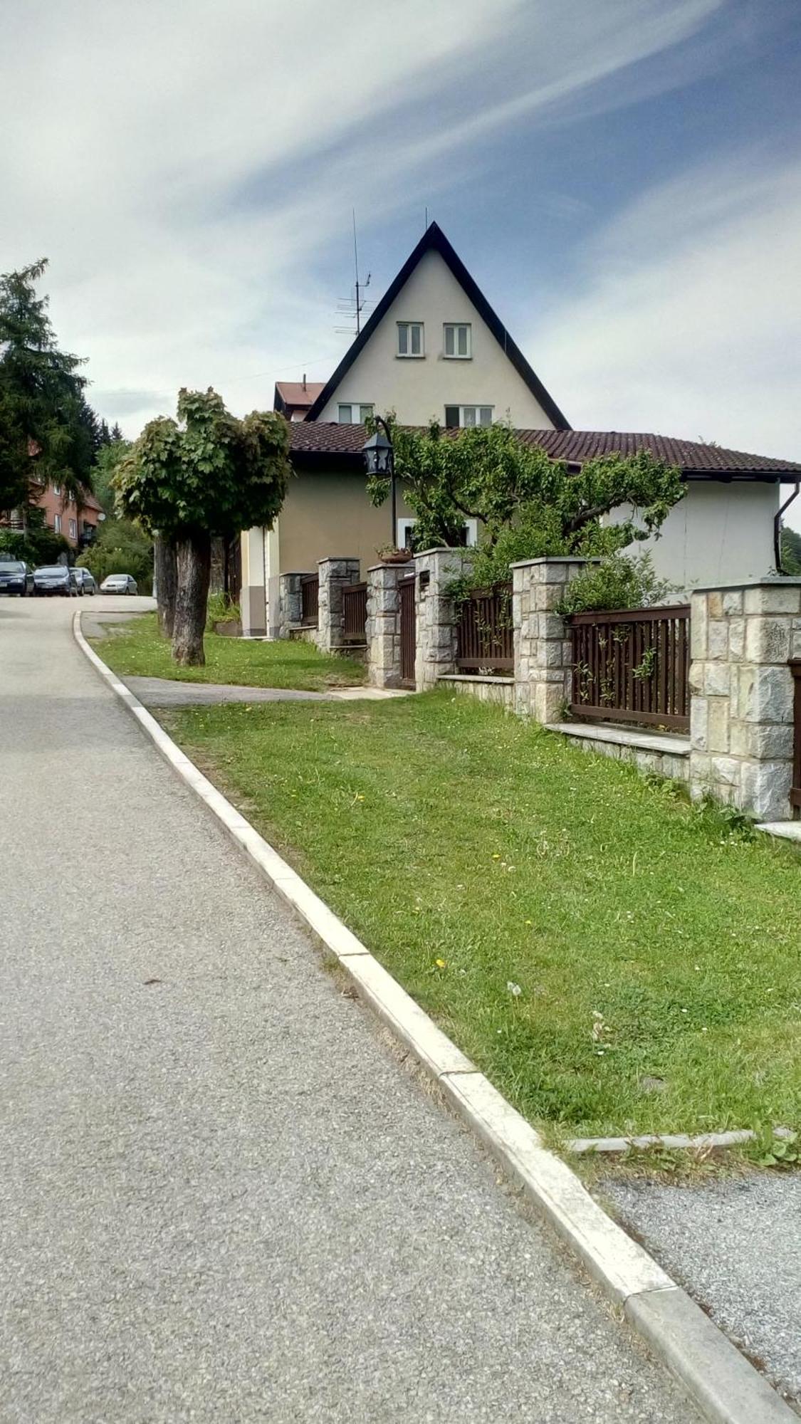 Byt - Apartman Leilighet Větřní Eksteriør bilde